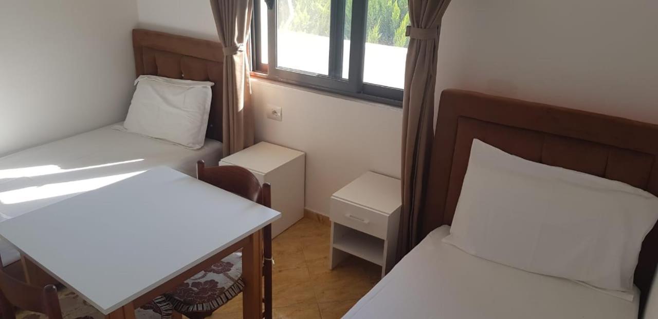 Apartments Villa Dovinefa Ksamil Eksteriør bilde