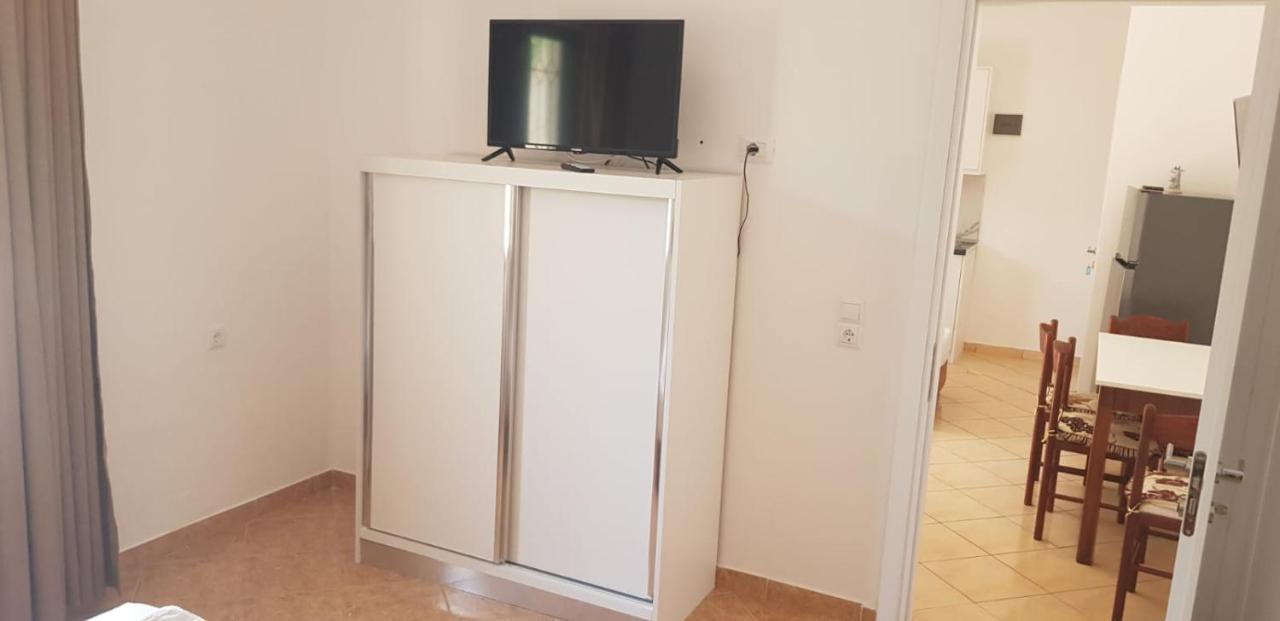 Apartments Villa Dovinefa Ksamil Eksteriør bilde