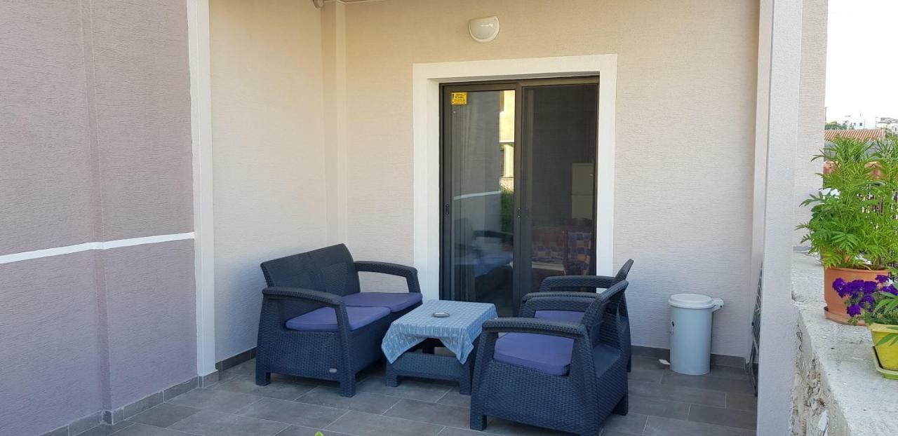 Apartments Villa Dovinefa Ksamil Eksteriør bilde